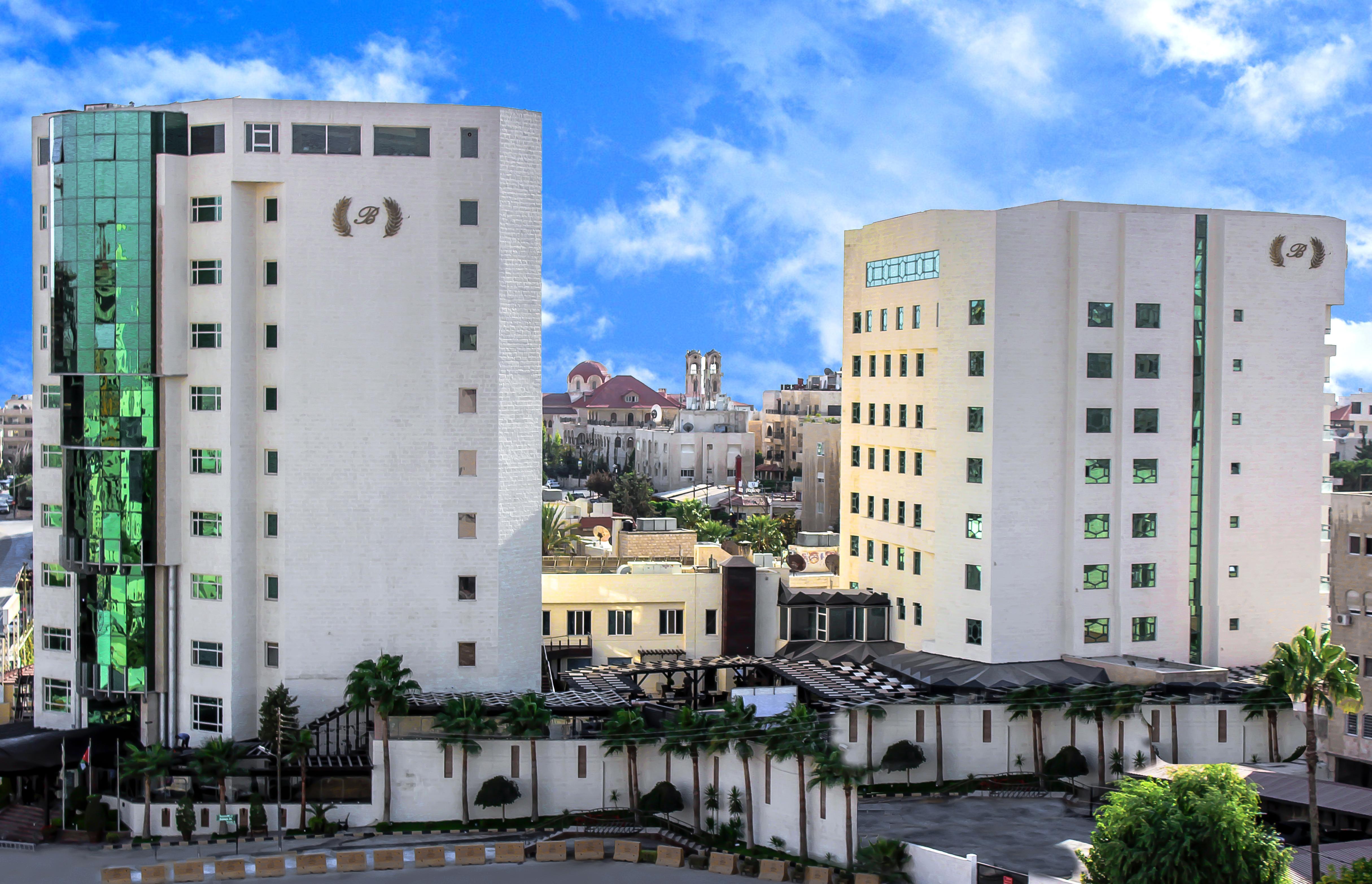 עמאן Bristol Hotel מראה חיצוני תמונה